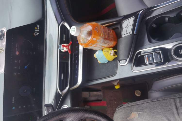 Used CHANGAN UNI-T 2022 1.5T Flagship Edition Audio And AC Panel