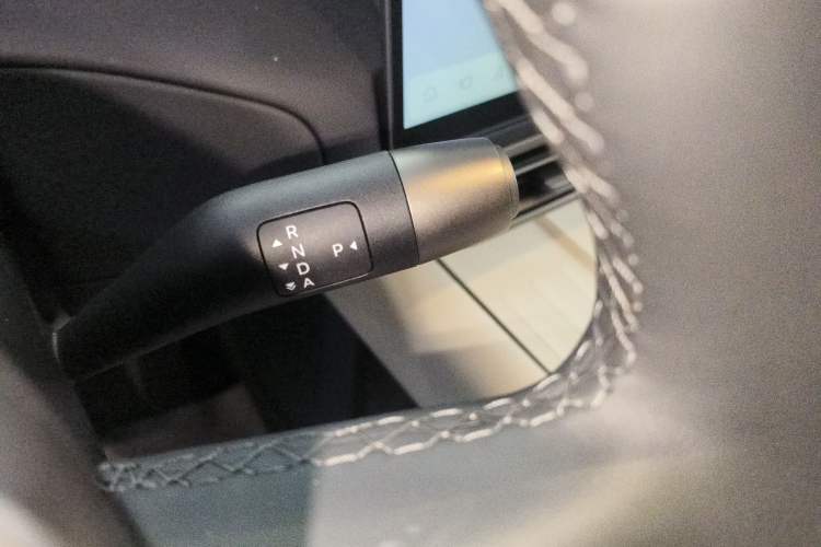 Used Li Auto MEGA 2025 Home Family Special Edition