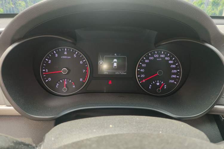 Used Kia K5 2016 2.0L Automatic GLS