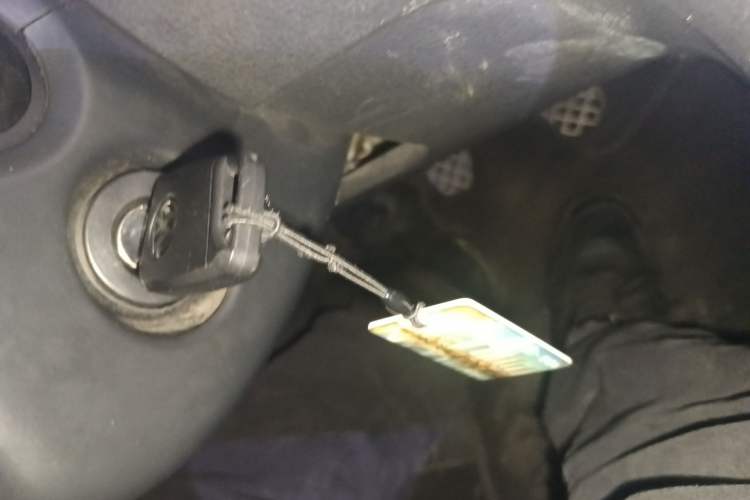 Used Volkswagen Bora 2013 1.6L Manual Fashion Edition