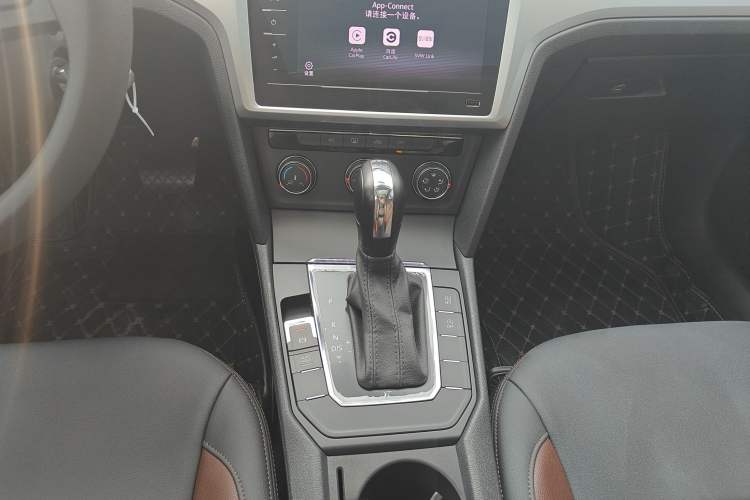 Used Volkswagen Lamando 2021 230TSI DSG Fashion Edition