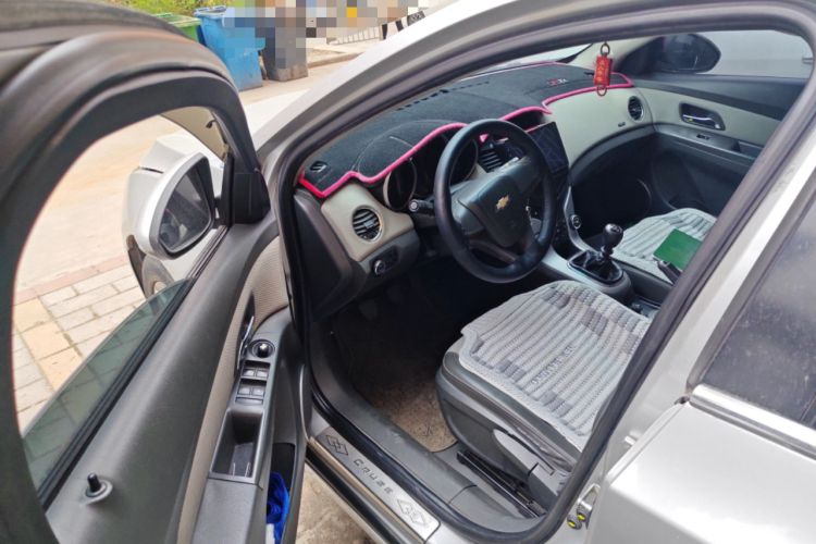 Used Chevrolet Cruze 2009 1.6L SE MT
