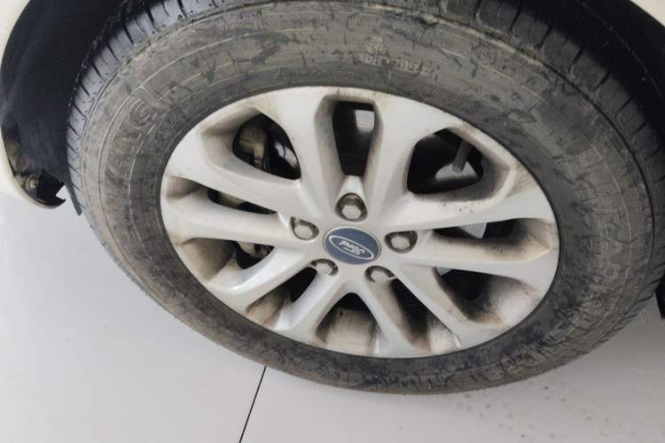 Used Ford Focus 2013 Hatchback Classic 1.8L Automatic Base Model