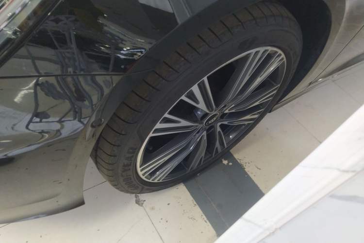 Used Audi A6L 2025 Revised 45 TFSI Prestige Dynamic Edition
