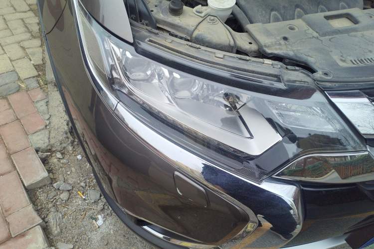 Used Mitsubishi Outlander 2016 2.4L 4x4 Elite Edition 5 Seats