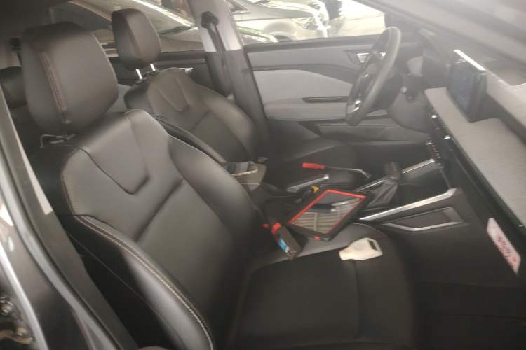 Used Wuling Alvez 2022 1.5L CVT Comfort Edition