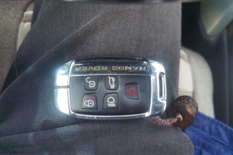 Used Land Rover Range Vogue 
