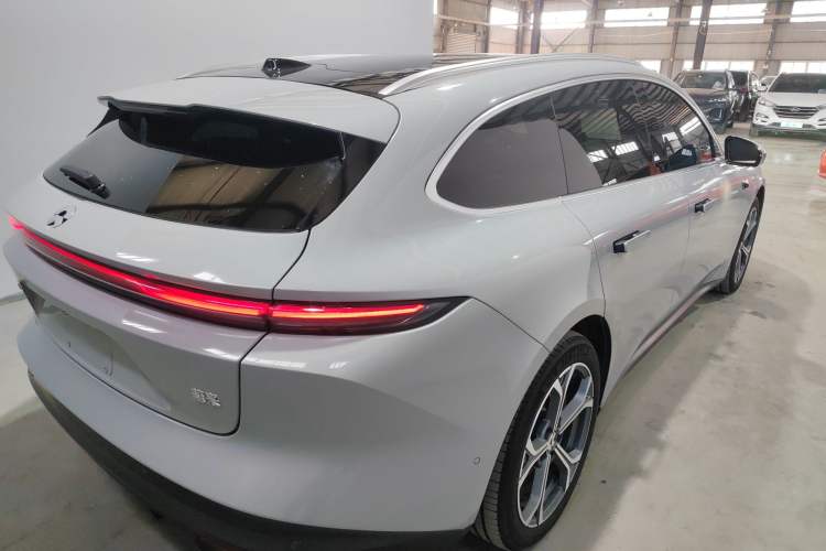 Used Nio ET5T 2024 75kWh Touring Rear Right 45 Deg