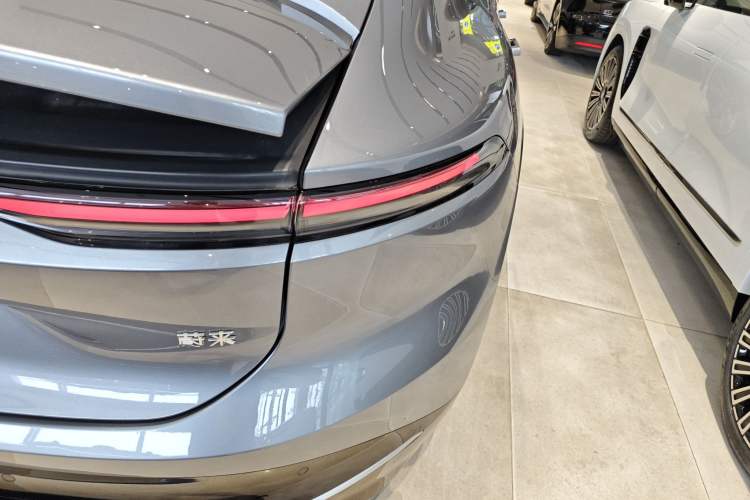 Used Nio ET9 2025 100kWh Signature Edition
