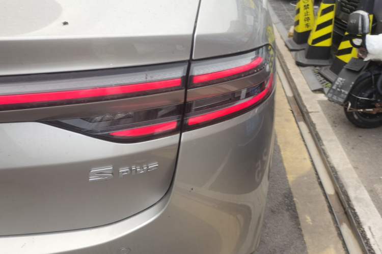 Used AION S Plus 2025 Comfort Version 53.241 kWh