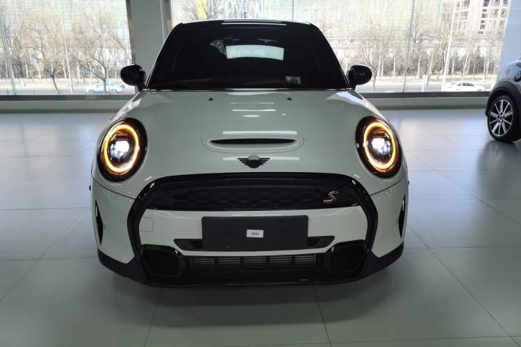 Used MINI 2023 Facelift 2.0T COOPER S Artist Five-Door Edition
