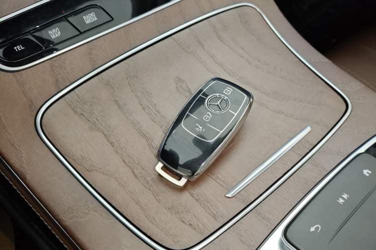 Used Mercedes-Benz E-Class 2023 E 300 L Luxury Model
