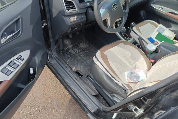 Used BYD F3 2015 Energy-Efficient Model 1.5L Manual Comfort Edition
