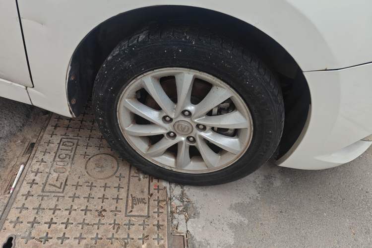 Used Changan Alsvin V7 2015 1.6L Manual Enjoyment Model China IV Standard
