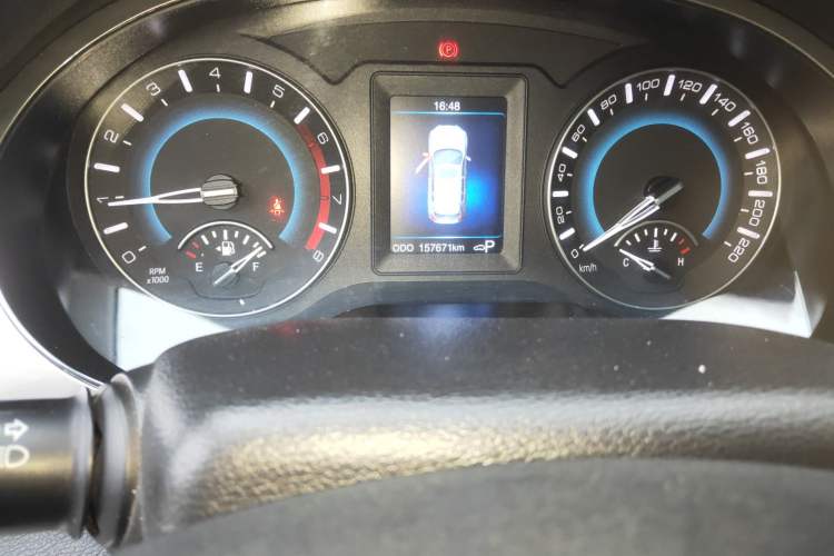 Used Haval H2 2017 Red-Label 1.5T Automatic Two-Wheel Drive Luxury Model