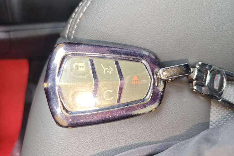 Used Cadillac XT6 2022 2.0T Six-Seater Four-Wheel Drive Luxury Version