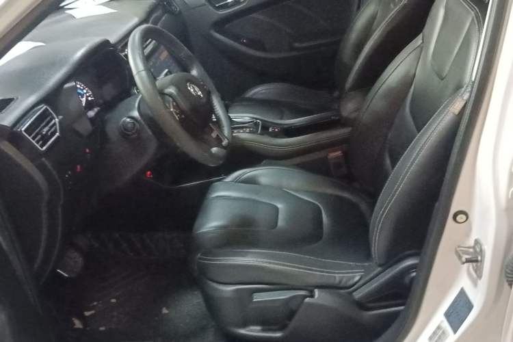 Used Dongfeng Fengon 580 2017 Revised Version 1.5T CVT Luxury Edition