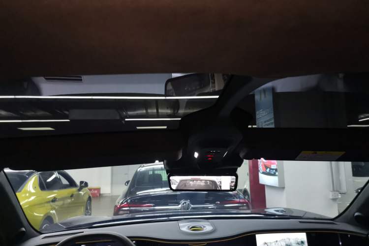 Used Avatr 11 2023 Harmony 90° Luxury Edition Headliner