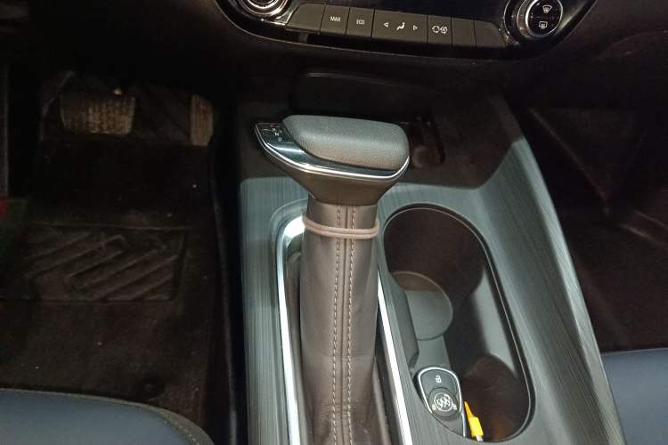 Used Buick Velite 6 2023 430km Range Commuter Version Gear Lever