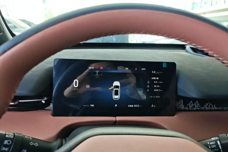 Used CHANGAN UNI-Z 2025 1.5T Premium Edition Instrument Cluster