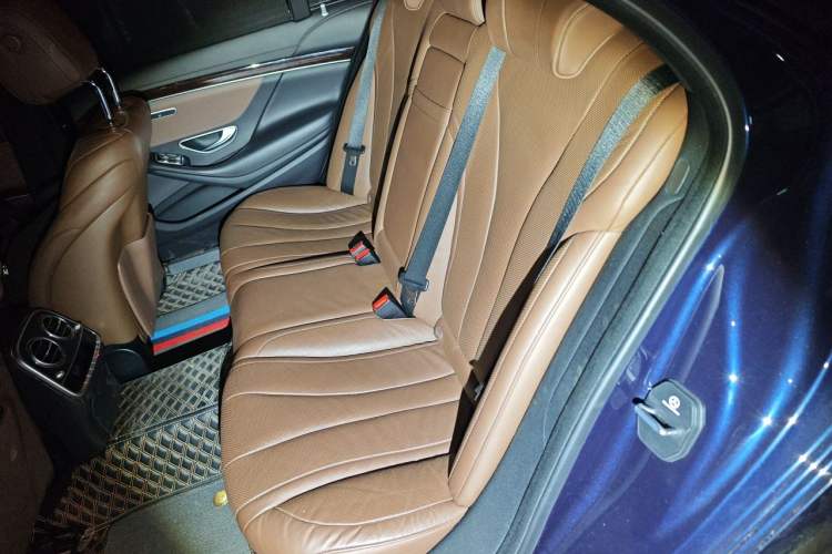 Used Mercedes-Benz S-Class 2019 S 320 L
