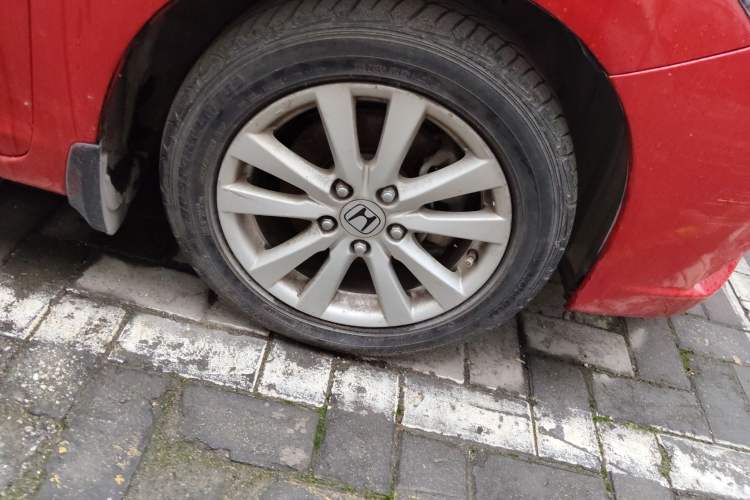 Used Honda Civic 2012 1.8L automatic luxury edition