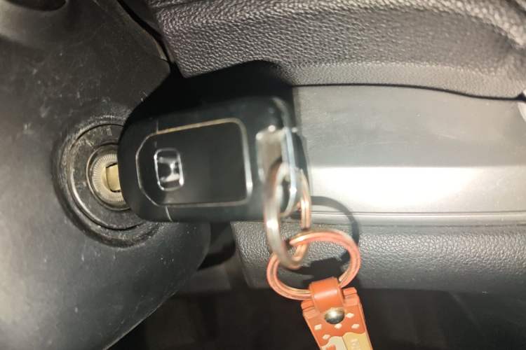 Used Honda CR-V 2016 2.0L two-wheel drive Urban Edition Vehicle Key