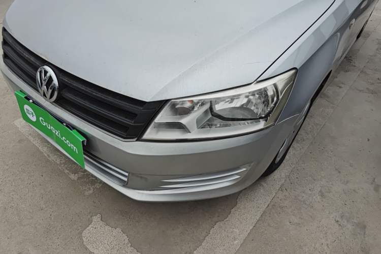 Used Volkswagen Santana 2015 1.6L Automatic Fashion Edition Left Front Headlight