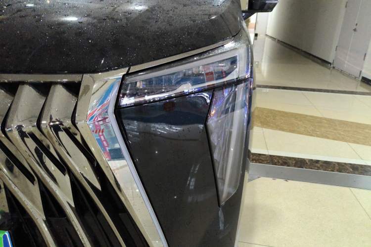 Used GAC Trumpchi M8 2023 Zongshi Series 400T Flagship Edition Left Front Headlight