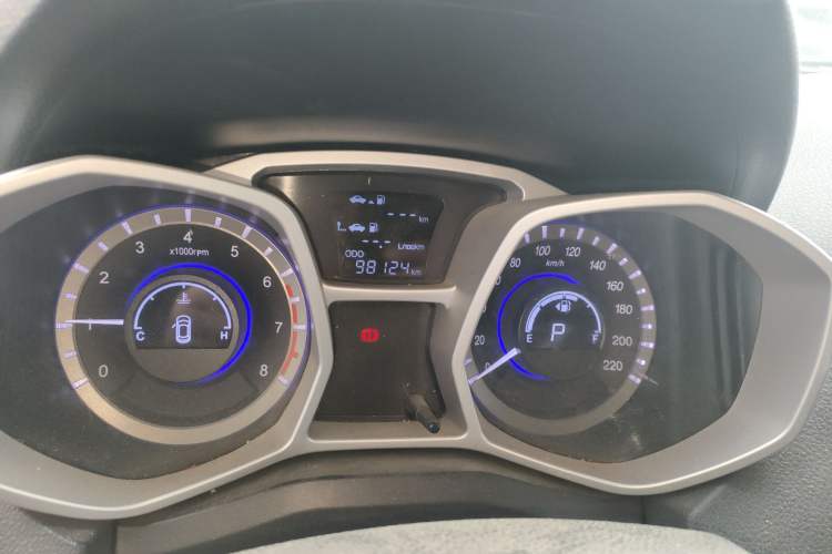 Used JAC Refine S3 2016 1.5L CVT Luxury Smart Version