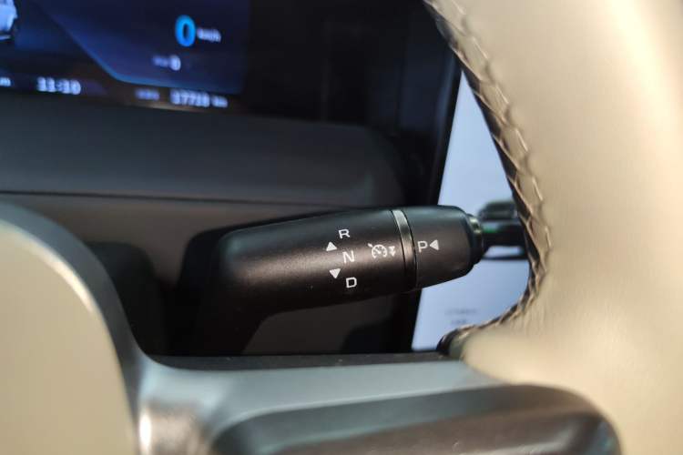 Used iCAR V23 2025 501 Four-Wheel Drive Advanced Version