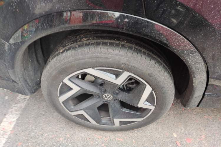 Used Volkswagen Tiguan L 2026 Model, PRO 380TSI Two-Wheel Drive R-Line Smart Leading Edition
