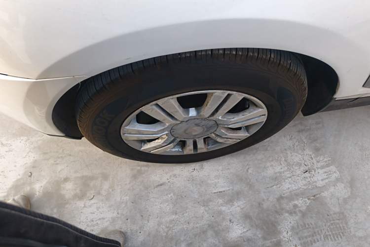 Used Cadillac SRX 2013 3.0L Elite Model Exterior 7