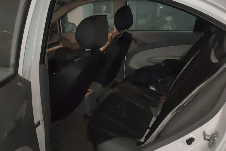 Used Chevrolet Sail 2013 Sedan 1.2L Manual Warm Edition Left Rear Seat