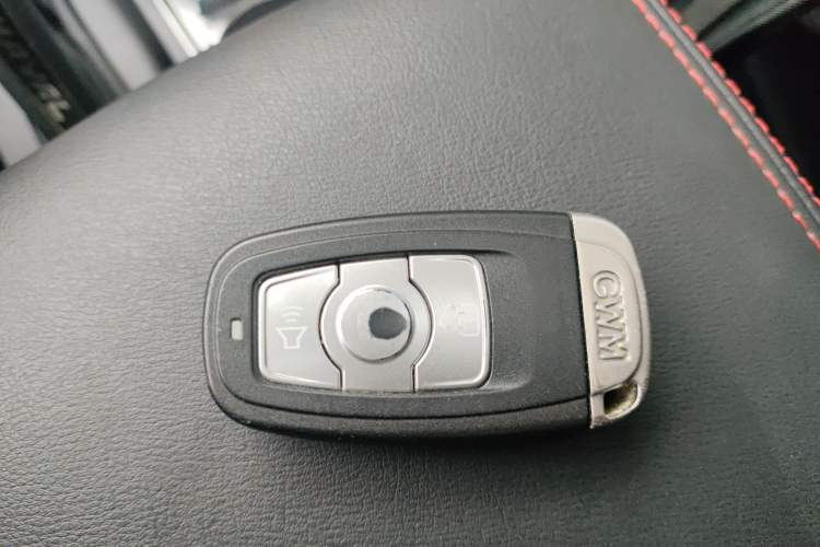 Used Haval H6 2017 Red-Label Sport Edition 1.5T Automatic Two-Wheel Drive Luxury Model