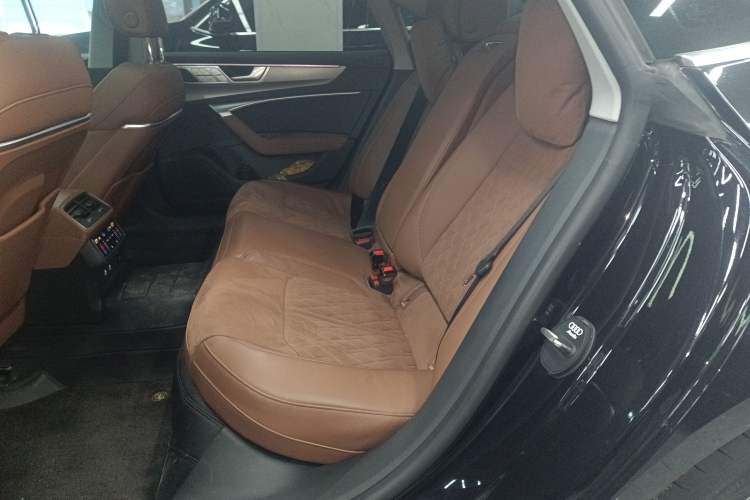 Used Audi A7L 2024 45 TFSI quattro Luxury Edition