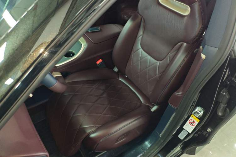 Used Avatr 11 2025 Ultra Extended-Range Edition