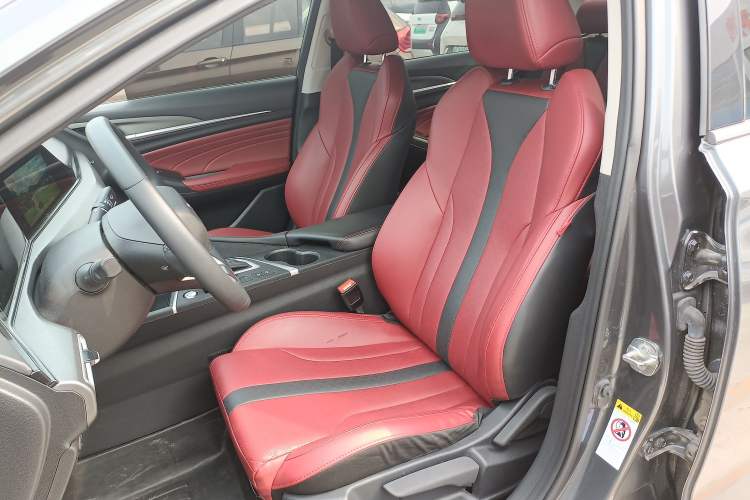 Used Changan Eado 2021 PLUS Blue Whale NE 1.4T GDI DCT Prestige Model
