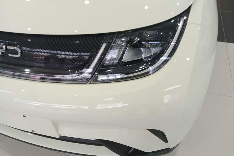 Used BYD Dolphin 2025 420km Free Edition
