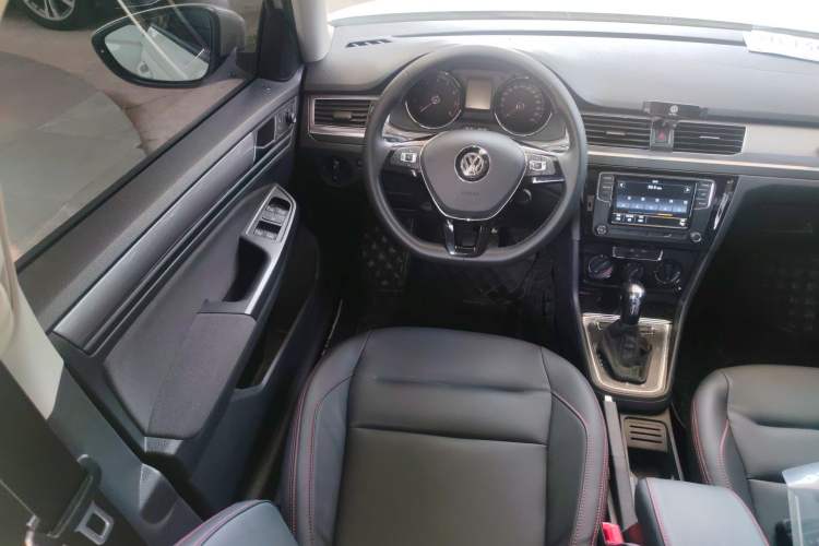 Used Volkswagen Bora 2019 Bora Legend 1.5L Automatic Leading Model China VI Standard Steering Wheel