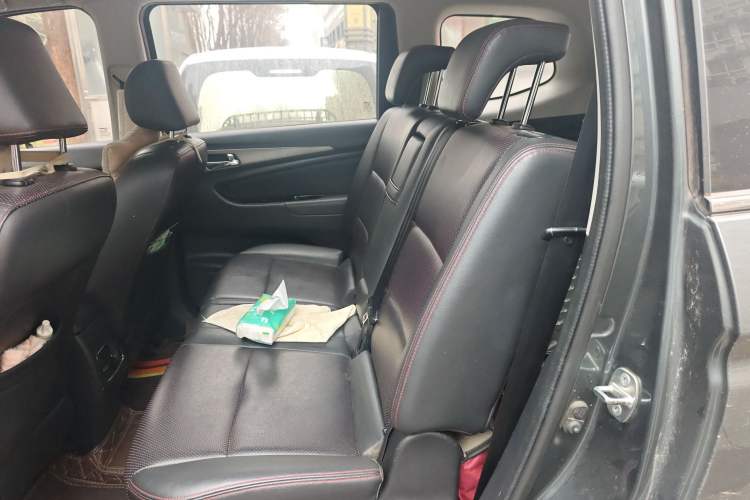 Used CHANGAN KAICHENG Oushang A600 2016 1.5L Manual Luxury 7-Seater Left Rear Seat