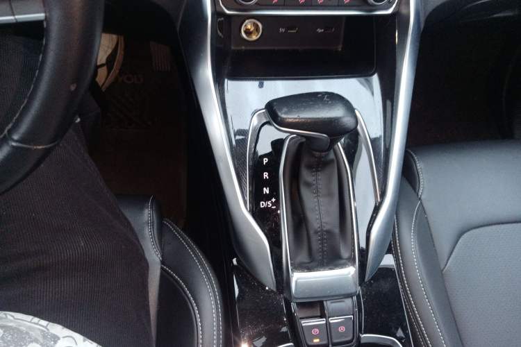 Used SAIC MAXUS G50 2019 1.5T Automatic Elite Edition China VI Standard
