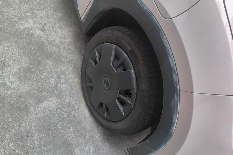 Used BYD Seagull 2025 305km Active Version Right Front Wheel Hub