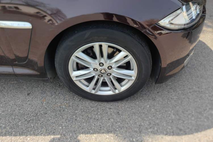 Used Jaguar XF 2013 XF 2.0T Luxury Edition