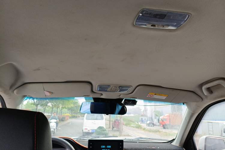 Used Great Wall Wingle 7 2019 2.0T Diesel 4x4 Elite Version China VI Standard Big Double Cab – GW4D20M Headliner