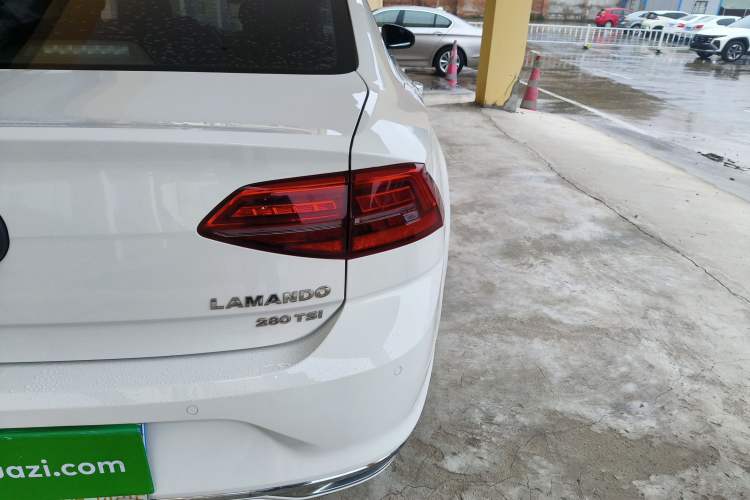 Used Volkswagen Lamando 2021 280TSI DSG Comfort Edition