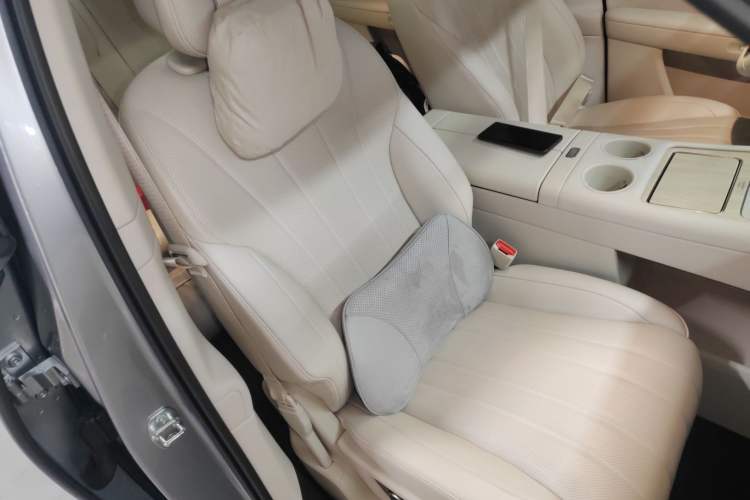 Used Hima AITO M8 2025 Extended-Range Ultra Version 53.4 kWh 5-Seater Edition