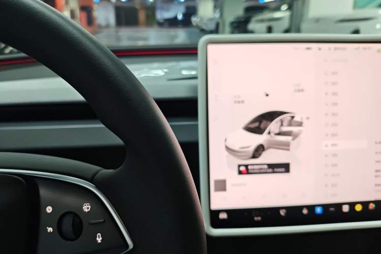 Used Tesla Model 3 2025 Rear-Wheel-Drive Version