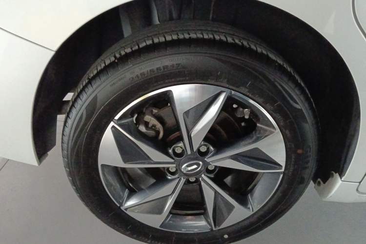 Used GAC Trumpchi M6 2023 PRO 270T DCT Luxury Edition
