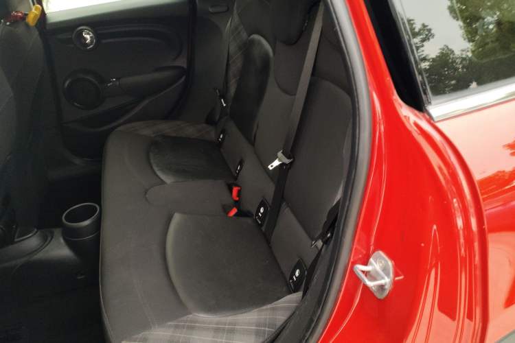 Used MINI MINI 2016 1.5T COOPER Five-Door Edition